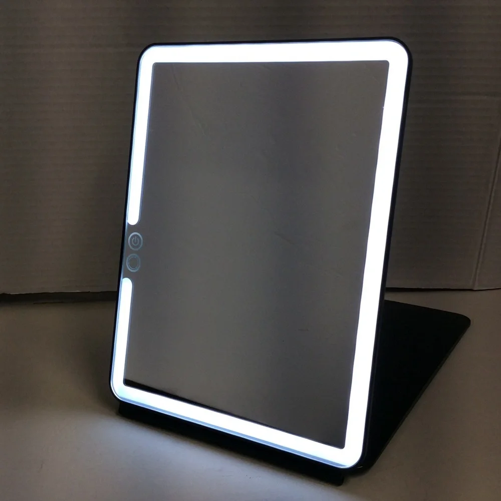 DeWeisn Folding Travel Rechargeable Makeup Mirror
